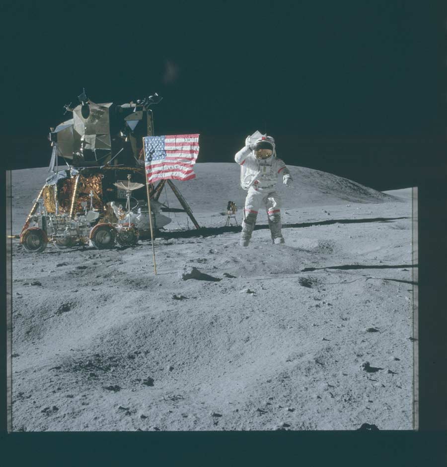 Apollo 16 — Astronaut and rover